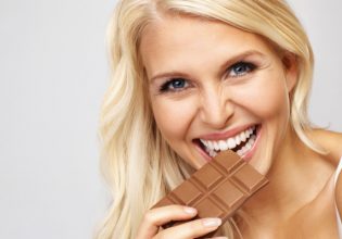 Χάνουμε βάρος τρώγοντας… σοκολάτα