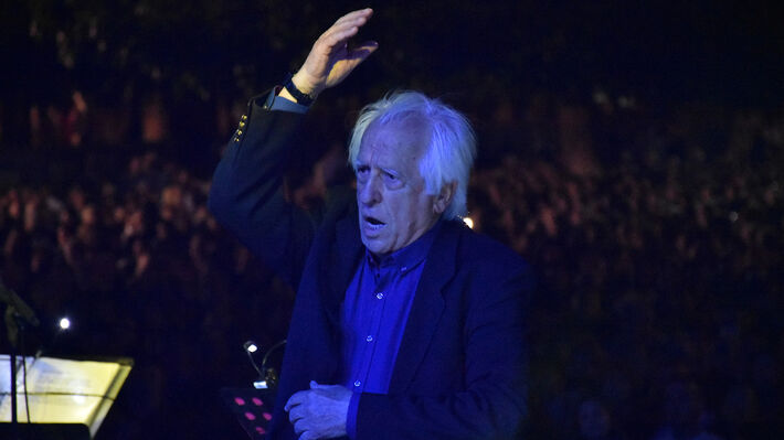 Καισαριανή: Μεγάλη συναυλία του Χρήστου Λεοντή στην εναρκτήρια εκδήλωση του 50ου Φεστιβάλ ΚΝΕ-«Οδηγηγή»