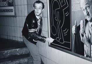 Η ριζοσπαστική χαρά του Keith Haring – Συνθήματα στο τείχος του Βερολίνου, μωρά στο subway της ΝΥ