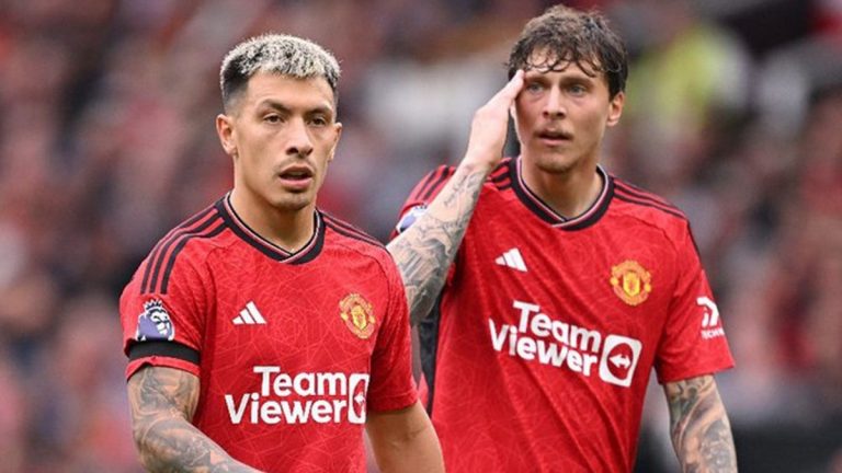 «Διπλό» πλήγμα στη Μάντσεστερ Γιουνάιτεντ