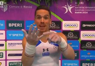 Άρχοντας των κρίκων: Ο Λευτέρης Πετρούνιας δείχνει τα επτά δαχτυλίδια του (vid)