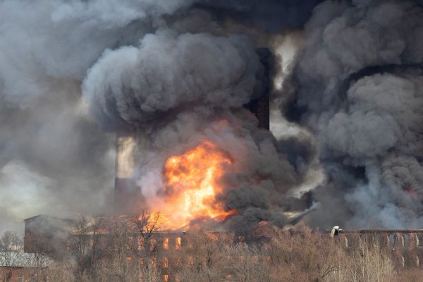 Ρωσία: Ξέσπασε πυρκαγιά σε ενεργειακές εγκαταστάσεις μετά από ουκρανική επίθεση