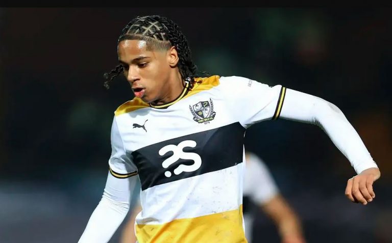 Μπαΐλί Ντιπέπα: Το 17χρονο wonderkid που έχει «τρελάνει» την Μάντσεστερ Γιουνάιτεντ (vids)