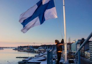Φινλανδία: Η κυβέρνηση προωθεί νομοσχέδιο για τον περιορισμό της μετανάστευσης μέσω της Ρωσίας