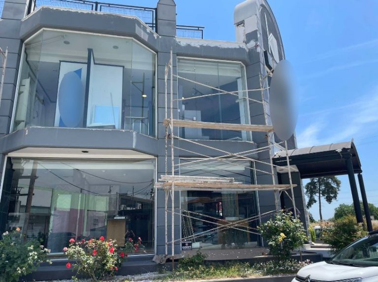 Λάρισα: 50χρονος βρέθηκε στο κενό από σκαλωσιά ενώ εκτελούσε εργασίες