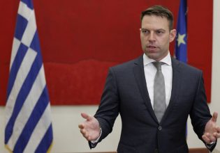 Πυρά Κασσελάκη σε ΝΔ: Έπαιξε στα ζάρια ένα εθνικό θέμα για μερικές χιλιάδες ακροδεξιές ψήφους