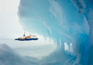 Ανταρκτική: Αχανή κοιτάσματα υδρογονανθράκων φέρεται να ανακάλυψε η Ρωσία