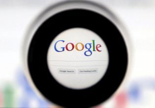 Google: Το εργαλείο αναζήτησης με ΑΙ πετάει τη μια κοτσάνα μετά την άλλη