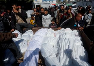 Πόλεμος στη Γάζα: Νέος ομαδικός τάφος ανακαλύφθηκε στο νοσοκομείο Αλ Σίφα – Αποκεφαλισμένα τα περισσότερα πτώματα