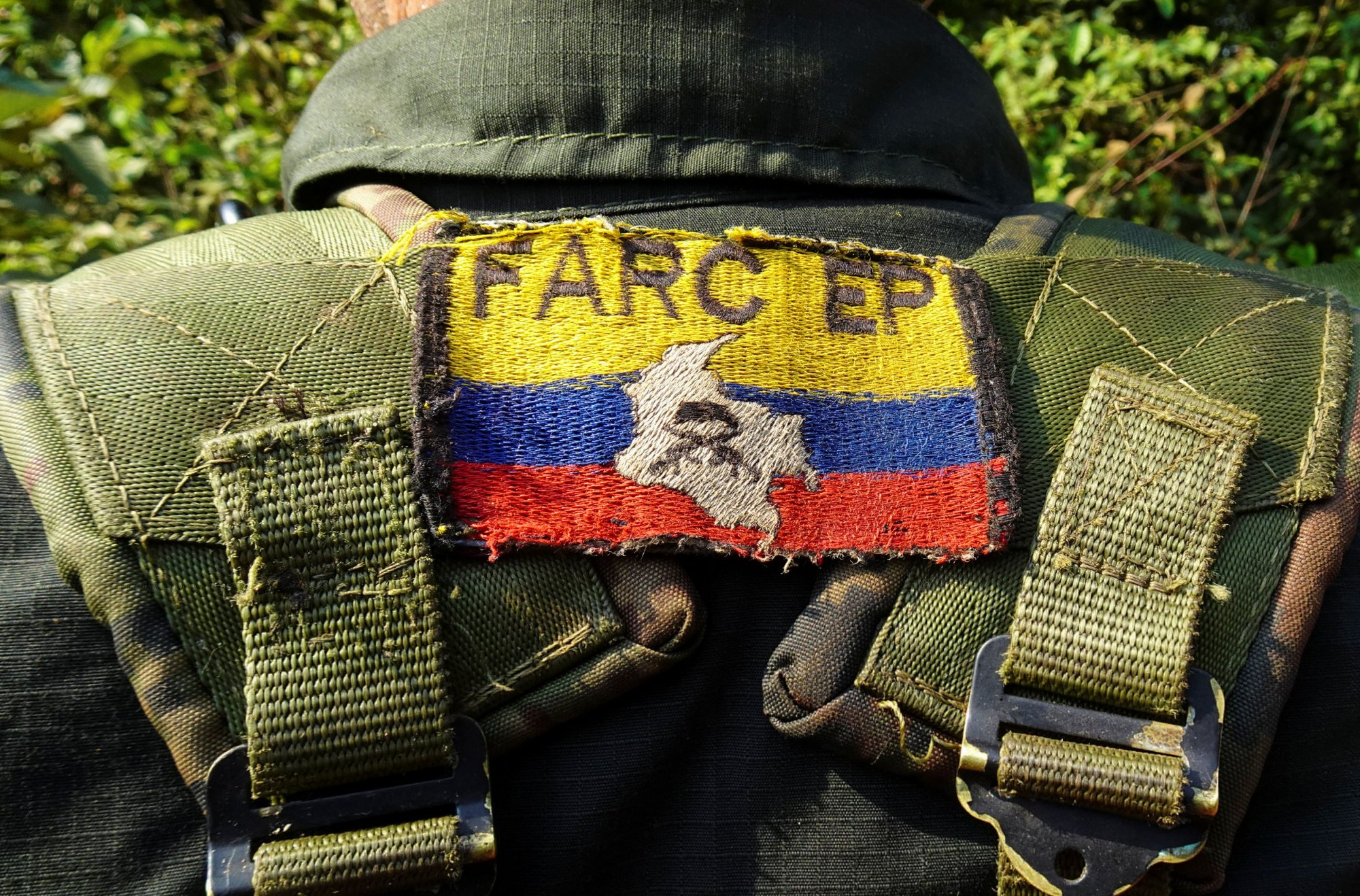 Κολομβία: Επανεμφάνιση ηγετικού στελέχους των πρώην FARC – To  μήνυμα στήριξης στον Γουστάβο Πέτρο