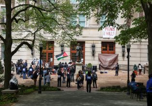 ΗΠΑ: Το Κολούμπια απειλεί με αποβολή τους φοιτητές που κατέλαβαν κτίριό του – «Λανθασμένη προσέγγιση» λέει ο Λευκός Οίκος