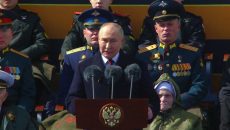 Πούτιν για Ημέρα Νίκης: Δεν θα επιτρέψουμε σε κανέναν να απειλεί την μεγαλύτερη πυρηνική δύναμη