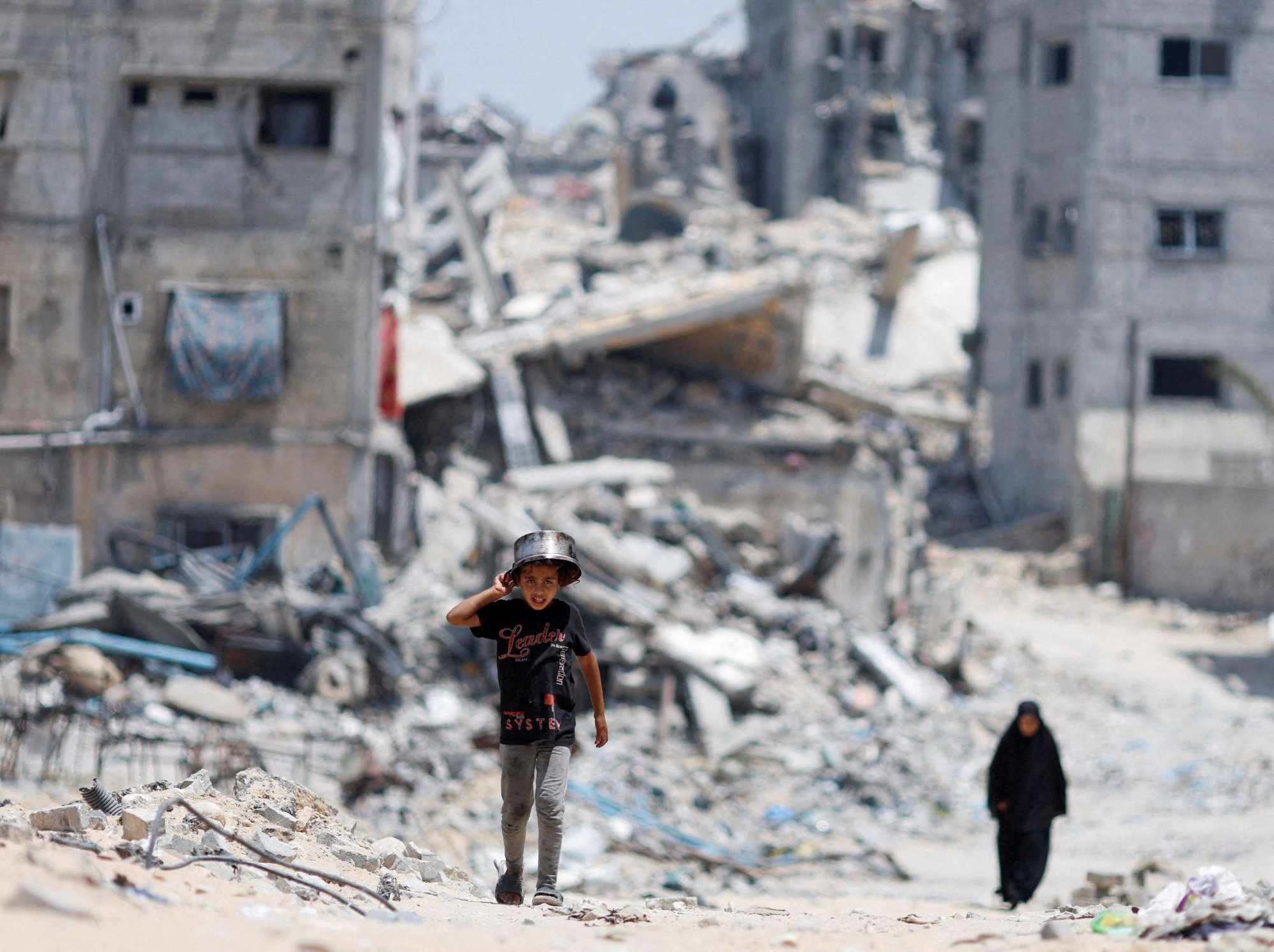 Γάζα: Οι ισραηλινές δυνάμεις εισέβαλαν βαθύτερα στη Ράφα σε μια νύχτα σφοδρής μάχης