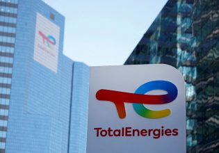 TotalEnergies: Ο πετρελαϊκός κολοσσός στο στόχαστρο εκατοντάδων κλιματολόγων