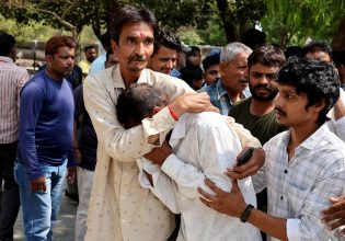 Ινδία: Σε 27 ανήλθαν οι νεκροί από τη φωτιά σε λουνα παρκ, μεταξύ των οποίων τέσσερα μικρά παιδιά