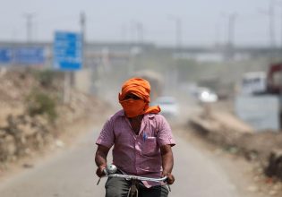 Ινδία: Τουλάχιστον 15 νεκροί από ακραίο καύσωνα – Πιθανό ρεκόρ ζέστης στο Δελχί