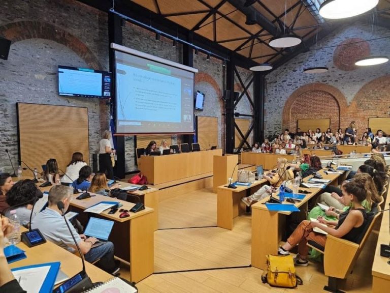 Ημερίδα της Περιφέρειας Κεντρικής Μακεδονίας για την παιδική προστασία