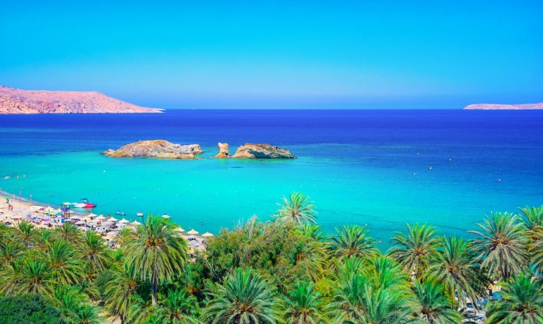 Forbes: Ελληνικό χρώμα στη λίστα με τις 15 top παραλίες της Ευρώπης για το 2024