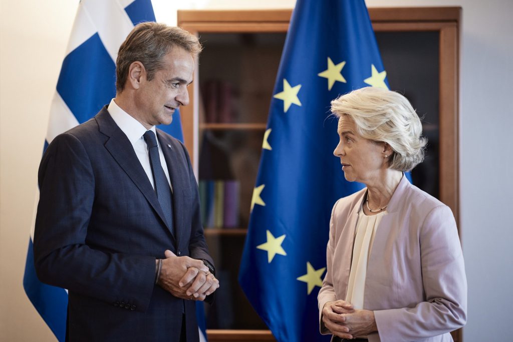 Η επιστολή Μητσοτάκη στη Φον Ντερ Λάιεν «για την ακρίβεια των πολυεθνικών» – Προτείνει 4 μέτρα αντιμετώπισης