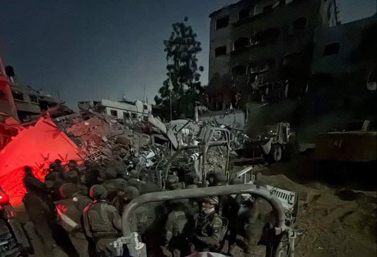 Ισραήλ: Οι IDF έδωσαν στη δημοσιότητα πλάνα από την επιχείρηση ανάσυρσης των σορών τριών ομήρων στη Γάζα