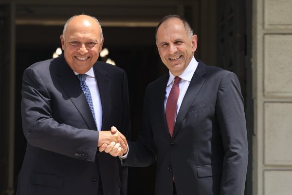 Γεραπετρίτης και Σούκρι διαμηνύουν ότι η τραγωδία στη Γάζα πρέπει να λάβει τέλος