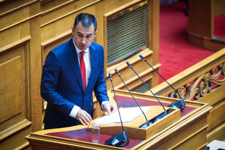 Χαρίτσης: Συμβαίνουν ανήκουστα πράγματα στην πενταετία Μητσοτάκη