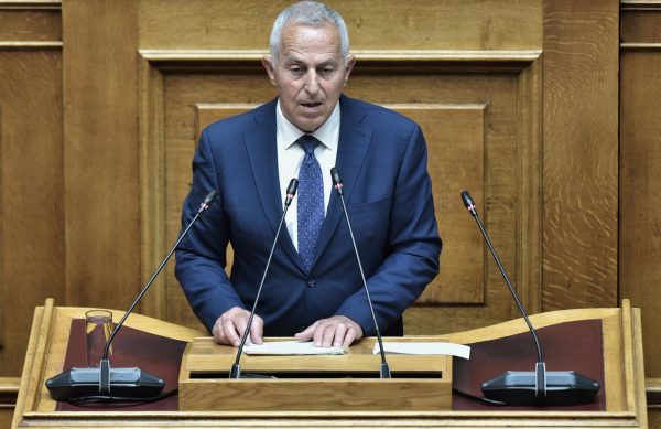 Αποστολάκης: Λυμένα προβλήματα με τη Βόρεια Μακεδονία επανέρχονται λόγω κυβερνητικής ολιγωρίας