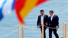 Συμφωνία των Πρεσπών: Σηκώνει το θέμα ο ΣΥΡΙΖΑ – «Βλακεία» οι αναφορές Κασσελάκη, λέει η Μπακογιάννη