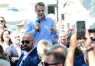 Μητσοτάκης: Να στείλουμε μήνυμα ότι δε θα ξαναγυρίσουμε ποτέ στην τραυματική περίοδο των μνημονίων