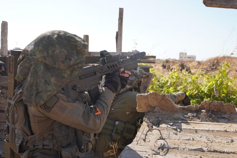 Γάζα: Συναγερμός στη Ράφα – Πυροβολισμοί ανάμεσα σε Ισραηλινούς και Αιγύπτιους στρατιώτες, ένας νεκρός