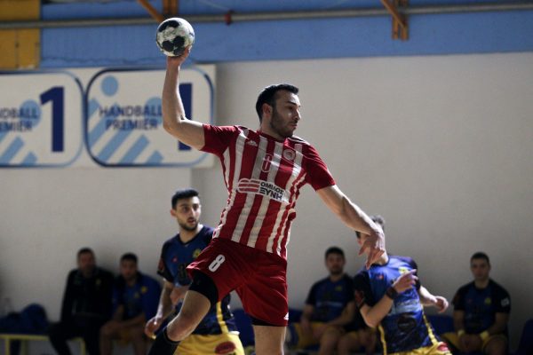 Παπαβασίλης: «Με τη βοήθεια του κόσμου μας να γράψουμε ιστορία»