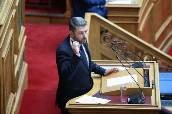 Ανδρουλάκης: Δεν απάντησε συγκεκριμένα σε τίποτα ο Μητσοτάκης – Στο ΥΠΕΞ χάσατε τη μπάλα