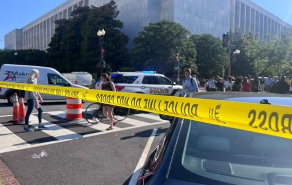 Συναγερμός στην Ουάσιγκτον – Έστειλαν φιαλίδια με αίμα στα γραφεία της Εθνικής Επιτροπής των Ρεπουμπλικανών