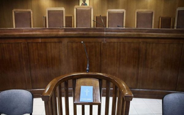 Σεπόλια: Την παραπομπή 18 ατόμων για τη σεξουαλική κακοποίηση της 12χρονης ζητά ο εισαγγελέας