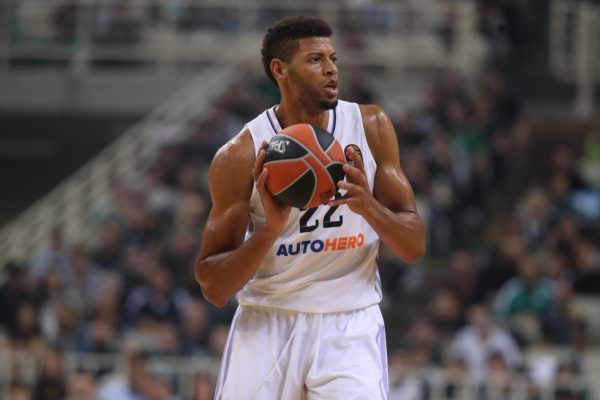 «Αυτές είναι οι δύο επιλογές του Ταβάρες για το μέλλον του»