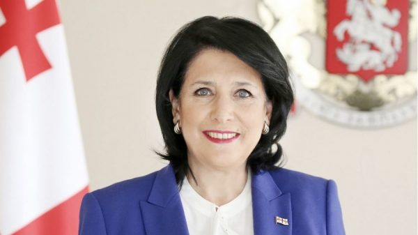 Γεωργία: Η πρόεδρος έθεσε βέτο στον νόμο περί «εξωτερικής επιρροής»