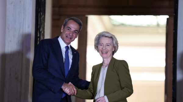 Bloomberg: Επιστολή Μητσοτάκη, Τουσκ σε ΕΕ για δημιουργία κοινής ευρωπαϊκής αντιαεροπορικής ασπίδας