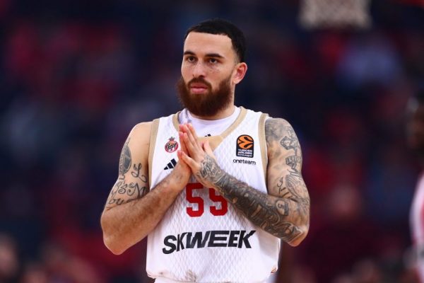 Mάικ Τζέιμς: «Οι οπαδοί δεν πρέπει να ψηφίζουν για τις ομάδες της Euroleague» (pics)