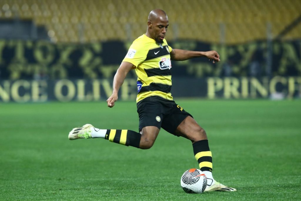 Γαλλικά «σενάρια» για Σιντιμπέ»