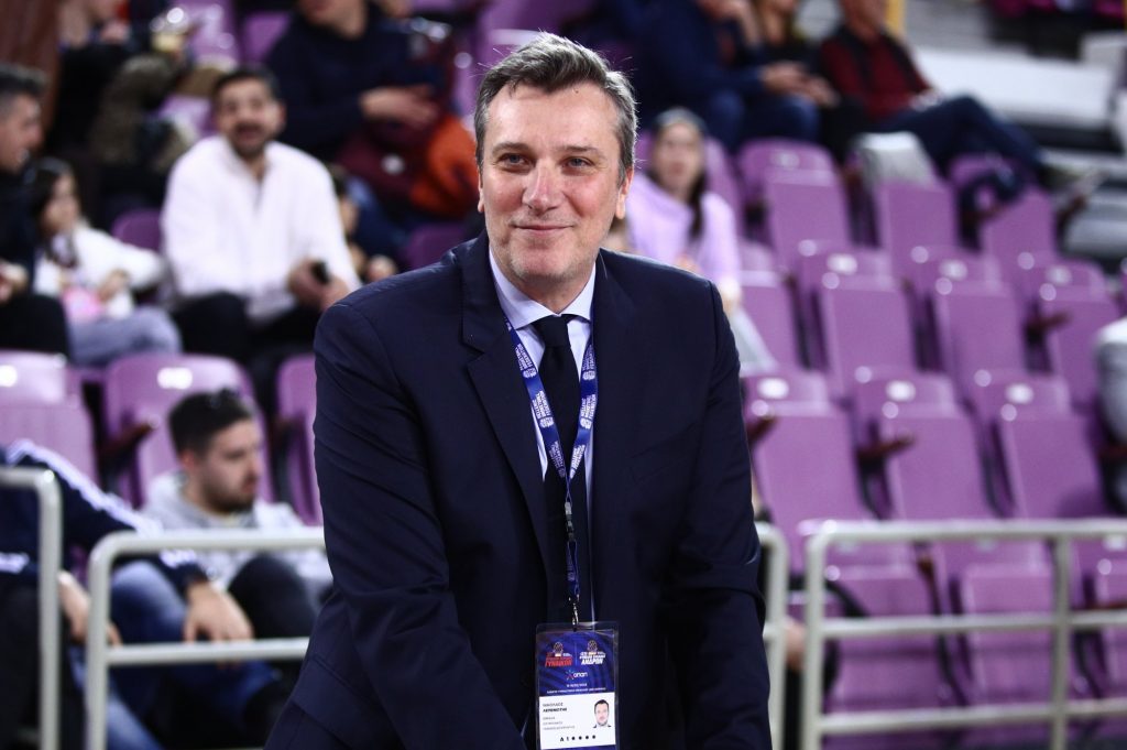 Λεπενιώτης: «Θα υπάρχουν 5.000 Ολυμπιακοί στο Βερολίνο» (vid)