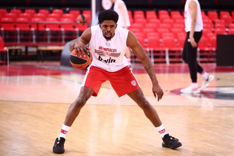 Ολυμπιακός: Χωρίς ΜακΚίσικ και Γκος στο Game 2 με την ΑΕΚ