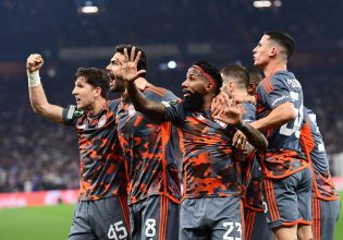 A Bola: «Λάμψη Τσικίνιο και Ποντένσε στη νίκη του Ολυμπιακού»