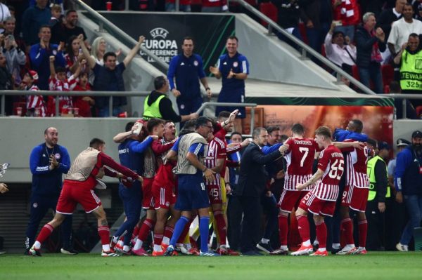 Ο Ελ Κααμπί έδωσε και τη χαριστική βολή στους πελάτες του – Δείτε τα δύο γκολ του Μαροκινού κόντρα στην Βίλα (vids)