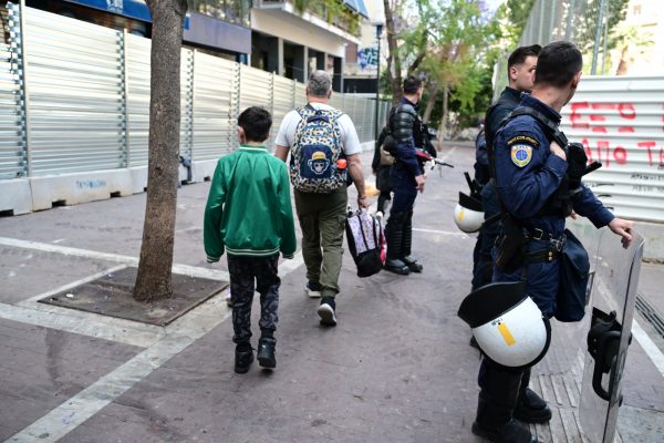 Νέες διαμαρτυρίες κατοίκων στα Εξάρχεια για τα έργα του Μετρό