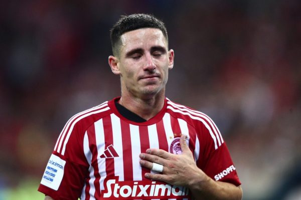 Μήνυμα Ποντένσε στον κόσμο του Ολυμπιακού ενόψει Φιορεντίνα: «Εύχομαι να πανηγυρίσουμε» (vid)