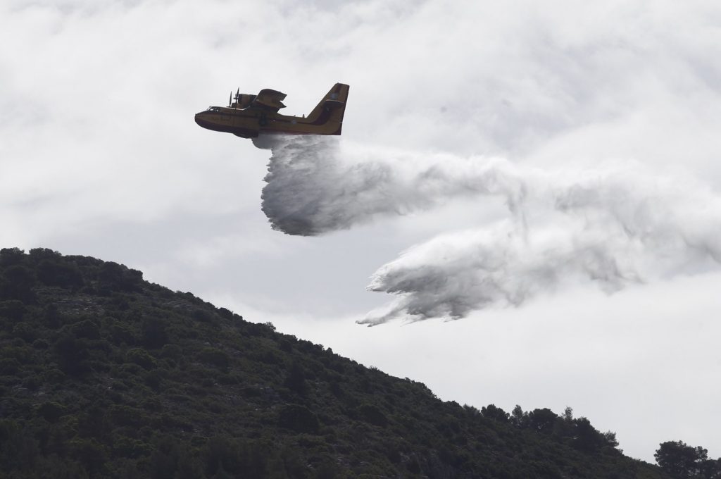 Μεγάλη φωτιά στη Βοιωτία