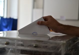 Σε β’ γύρο οι εκλογές των συμβολαιογράφων Αθηνών