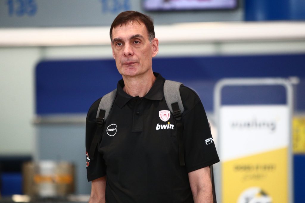 Μπαρτζώκας: «Ας είμαστε λίγο πιο τυχεροί φέτος» (vid)