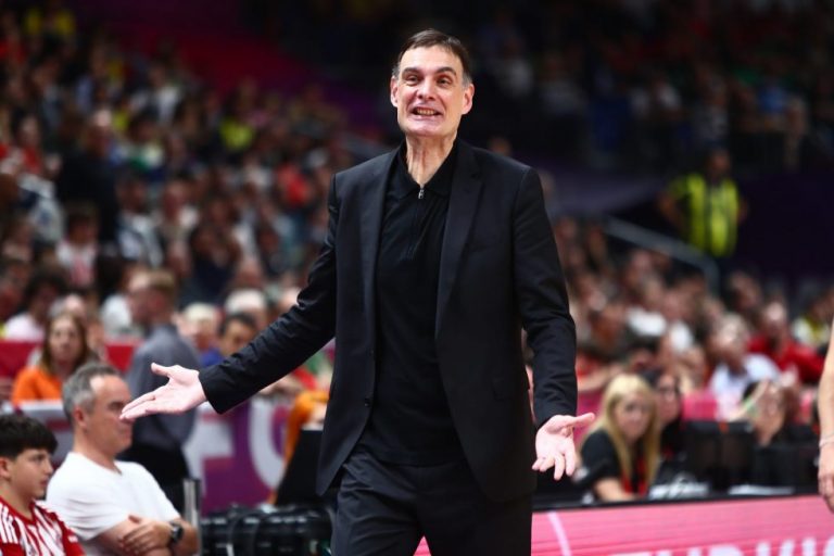 Τα «σενάρια» είναι για μετά…