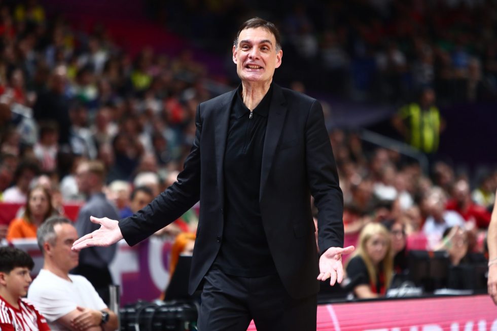 Τα «σενάρια» είναι για μετά…